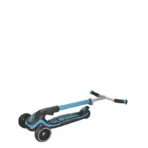 Globber trottinette enfant ultimum sky blue 8.webp