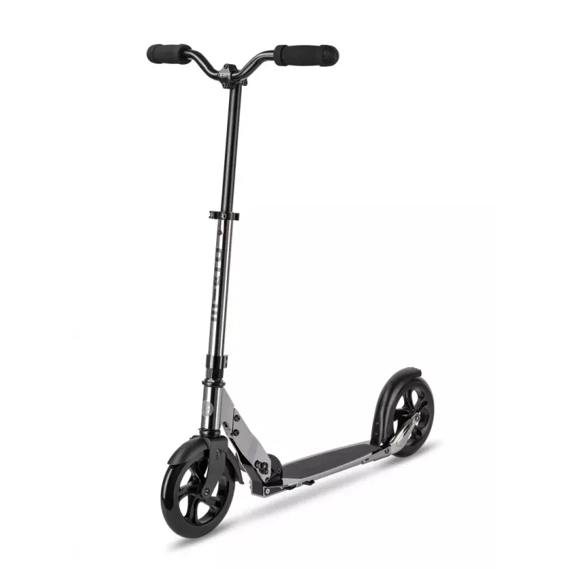 micro-trottinette-classic-noir-neochrome-1.webp Micro trottinette classic noir neochrome 1.webp