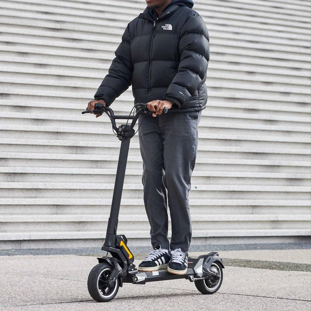 Trottinette electrique Dualtron togo freins tambour IPX5 Guidon sonnette etancheamortisseurs avant arriere.webp