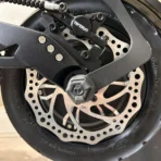 Trottinette electrique Fighter Supreme Plus roues 11 pouces.webp