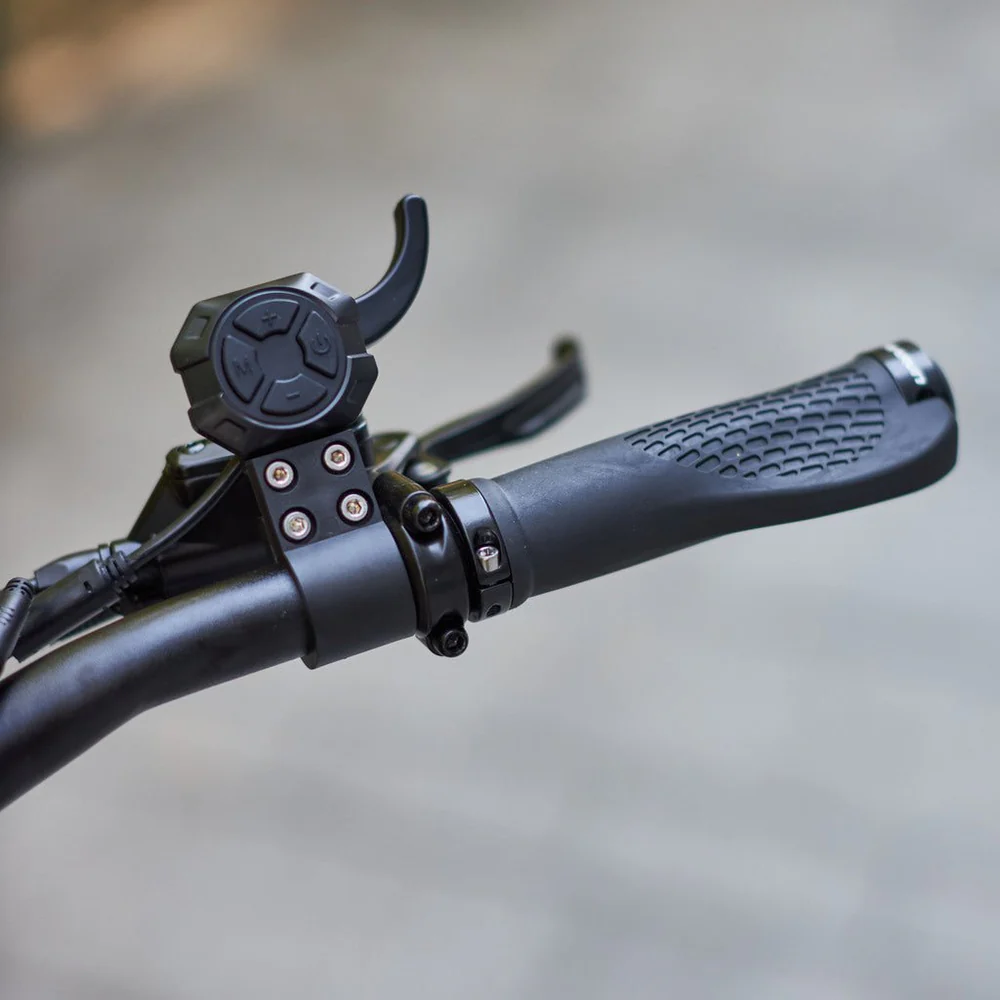 Trottinette electrique ecran gachette acceleration connecte teverun Fighter Supreme 7260R puissante jpg 913896.webp