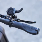 Trottinette electrique teverun fighter Supreme 7260R Puissante etanche tubeless deck TFT 4 rapide pas cher connecte potence 691280.webp