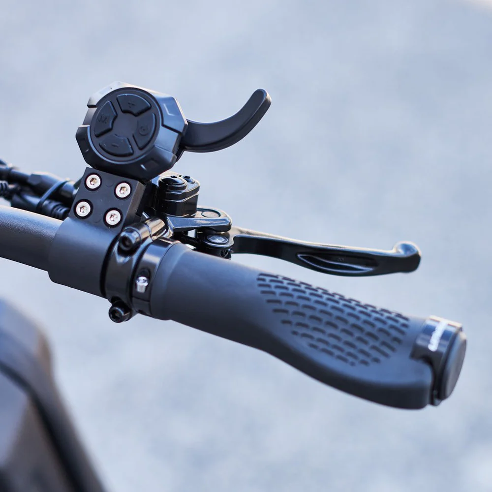Trottinette electrique teverun fighter Supreme 7260R Puissante etanche tubeless deck TFT 4 rapide pas cher connecte potence 691280.webp