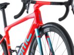 Velo gravel carbone bmc kaius 01 ltd red xplr etap axs peacock spider 2024 2.jpg