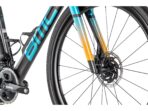 Velo gravel carbone bmc kaius 01 two axs 12v carbon black brushed blue 2024 7.jpg