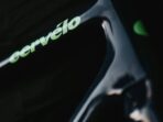 Velo gravel carbone cervelo aspero grx rx820 woodsmoke 12v 2025.jpg