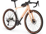 Velo gravel carbone focus atlas 87 grx 12v melon glossylightgrey glossy 2025.jpg