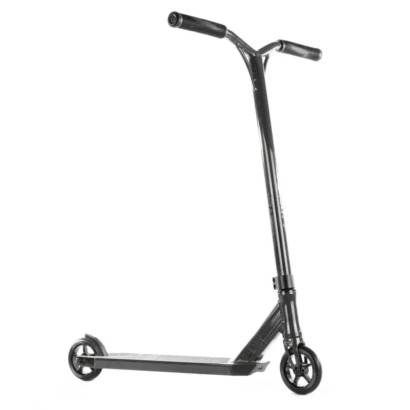 versatyl-trottinette-freestyle-bloody-mary-v2-black-1.webp Versatyl trottinette freestyle bloody mary v2 black 1.webp